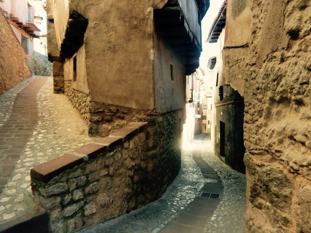 [スペイン]アルバラシンの魅力を暑苦しく語る（行き方も解説）